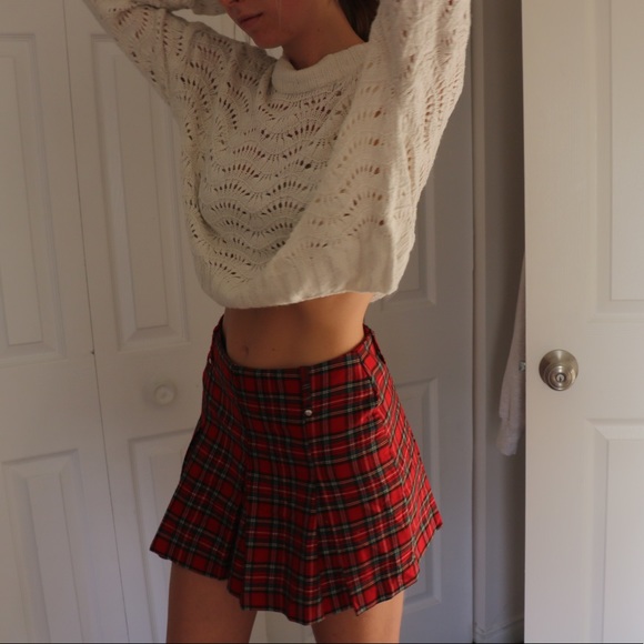 WHITE URBAN OUTFITTERS KNIT SWEATER - Picture 8 of 8